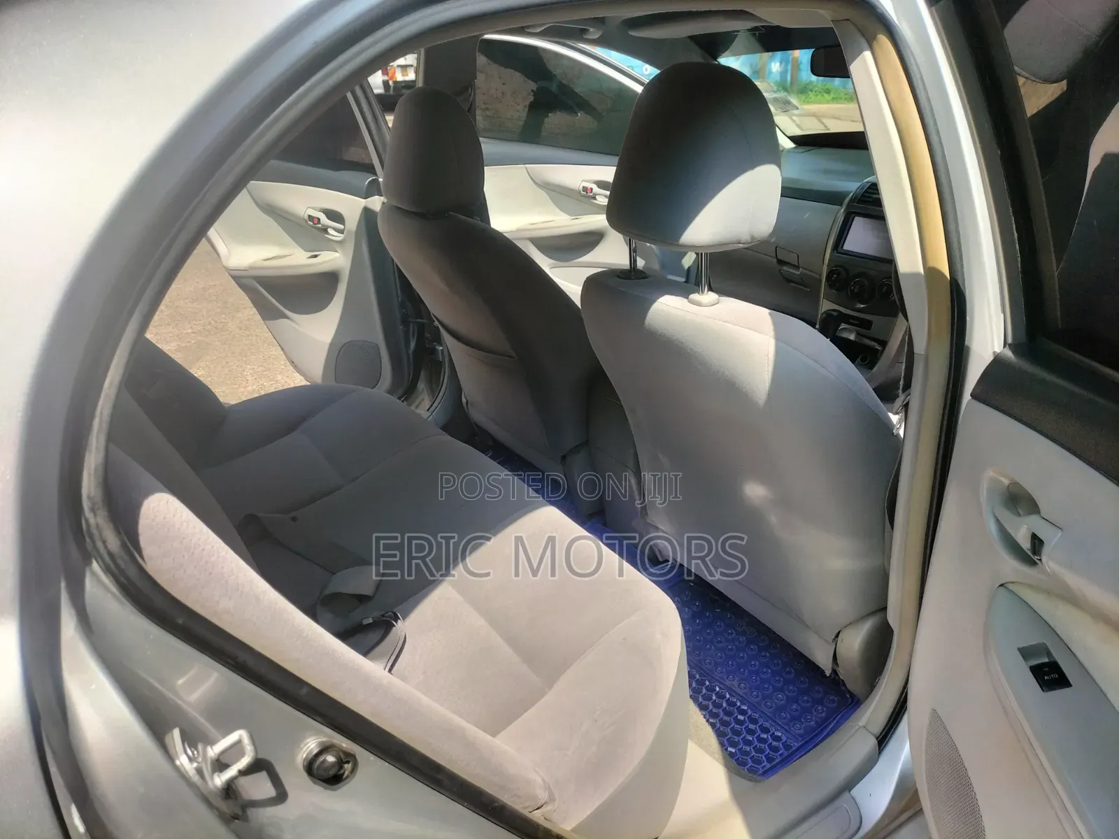 Toyota Axio 2012 Silver