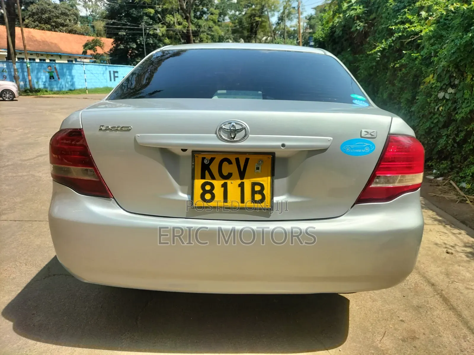 Toyota Axio 2012 Silver