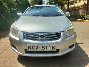 Toyota Axio 2012 Silver