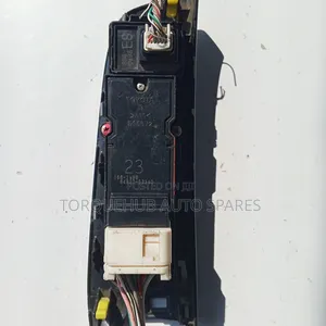 Toyota Sienta 2017 Window Switch