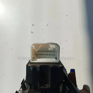 Toyota Sienta 2017 Window Switch