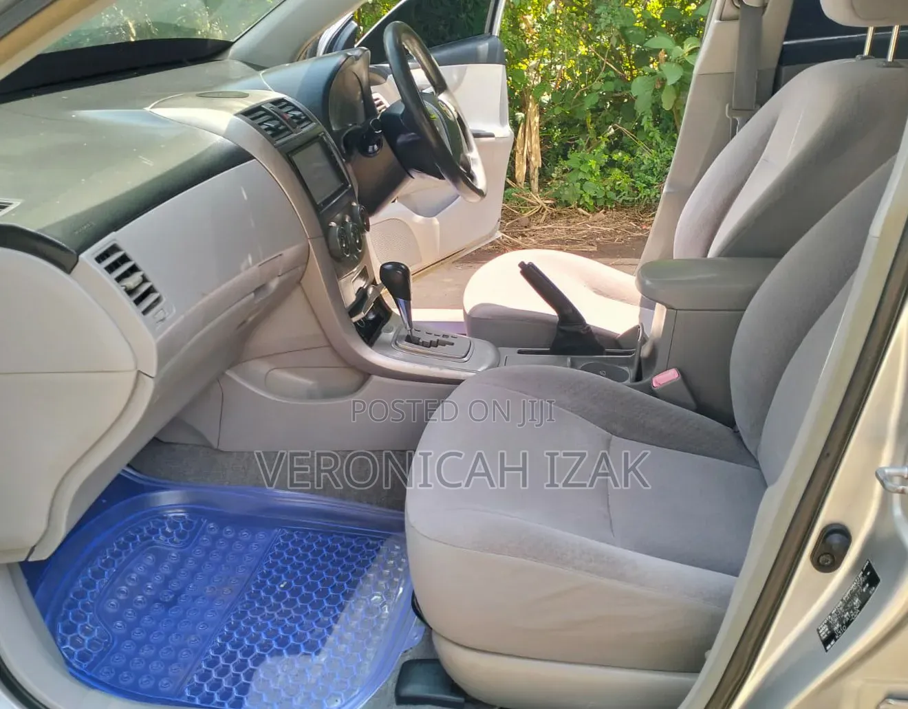 Toyota Axio 2012 Silver