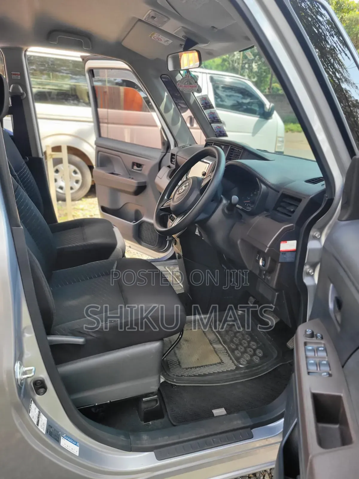 Toyota Roomy 2018