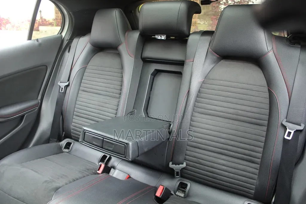Mercedes-Benz GLA-Class 2016 White