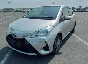 Toyota Vitz 2019 Silver