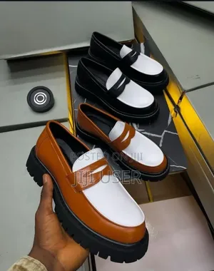 Casual Shoes