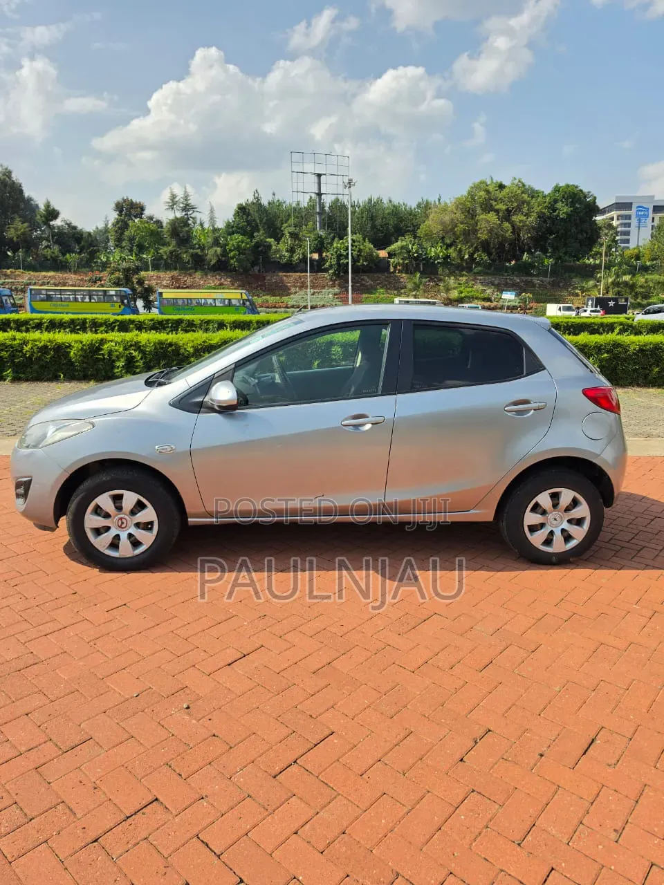 Mazda Demio 2015