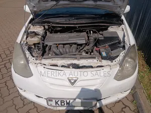 Toyota Caldina 2004 White