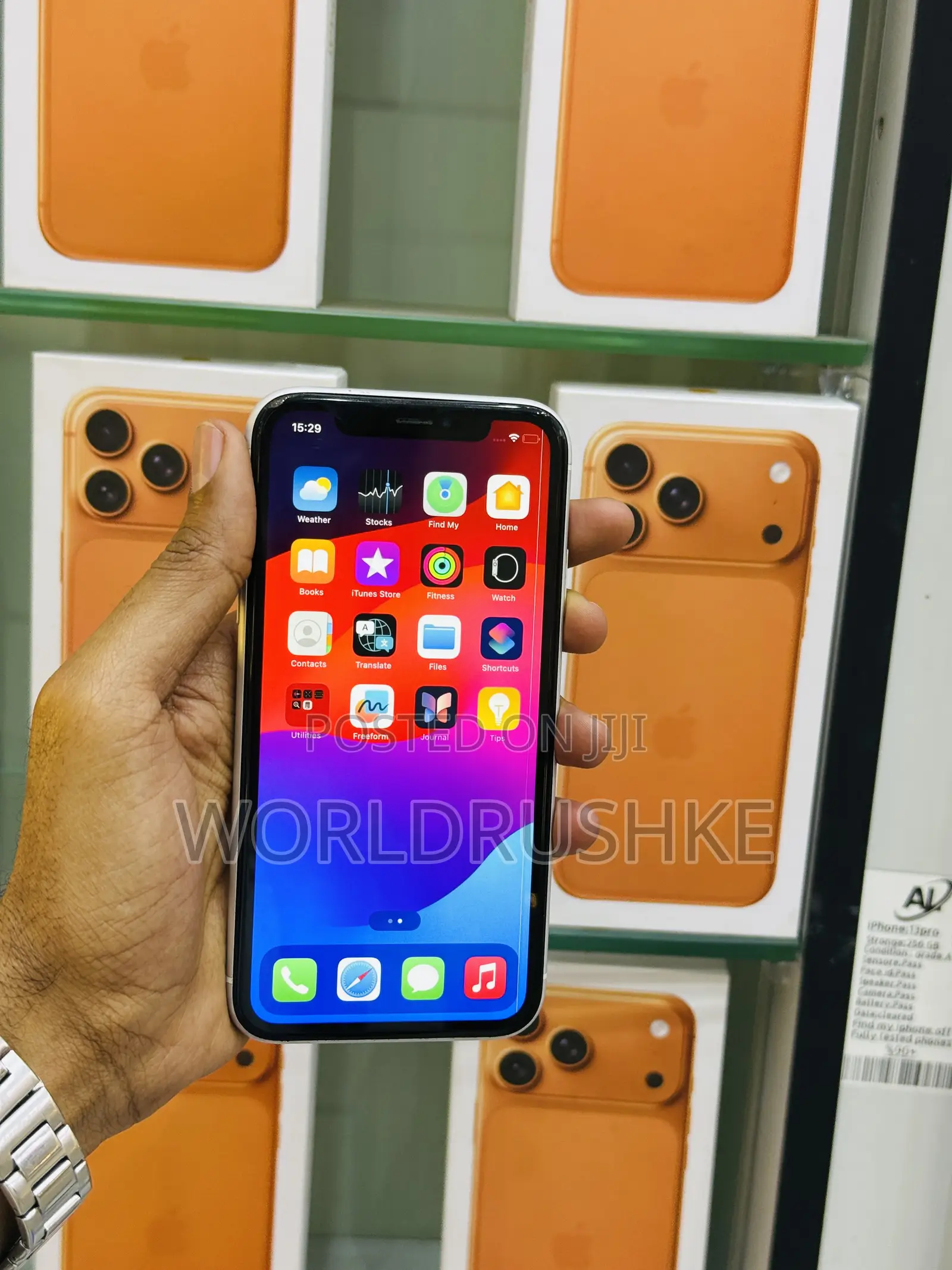Apple iPhone XR 64 GB White