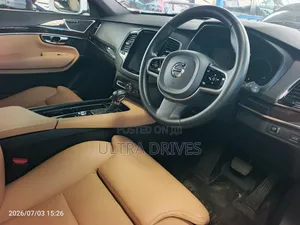 Volvo XC90 2019 White