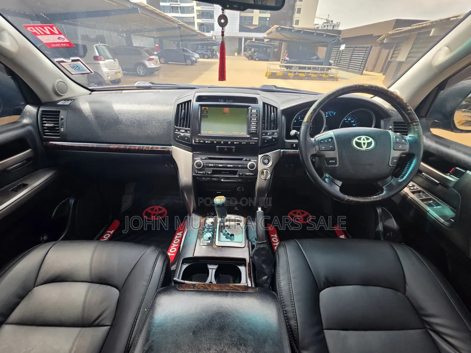 Toyota Land Cruiser 2011 Black