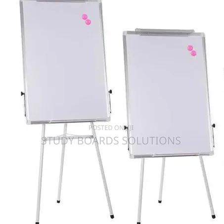 Adjustable Flip Chart Stand for Offices Classrooms