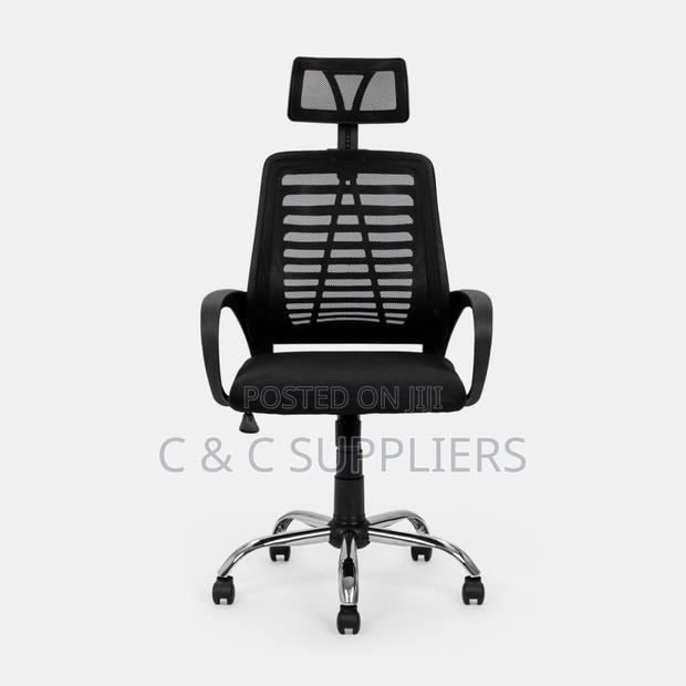Swivel Office Chair With Headrest - thumbnail 3