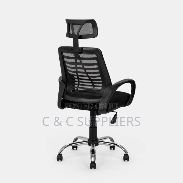 Swivel Office Chair With Headrest - thumbnail 4