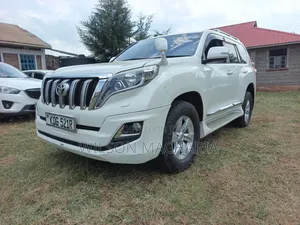 Toyota Land Cruiser Prado 2016 White