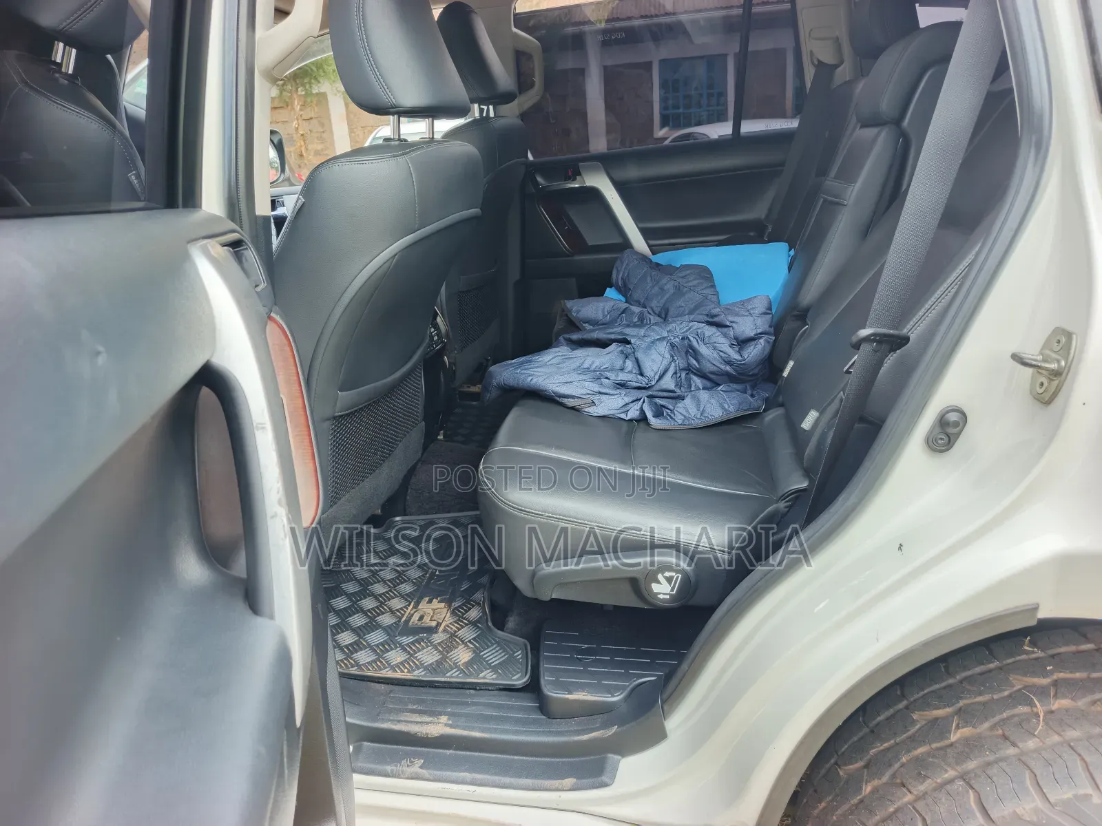 Toyota Land Cruiser Prado 2016 White