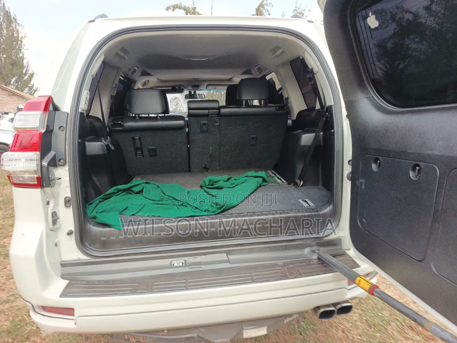 Toyota Land Cruiser Prado 2016 White
