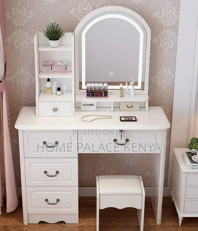 Vanity Set: Snow White Dressing Vanity With Black Handles