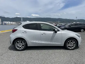 Mazda Demio 2019 White