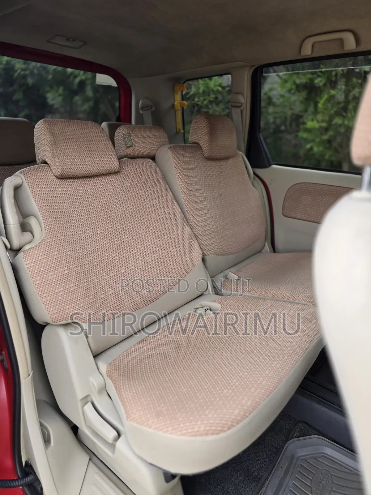 Toyota Sienta 2014 Red
