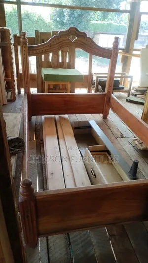 4*6 Wooden Bed
