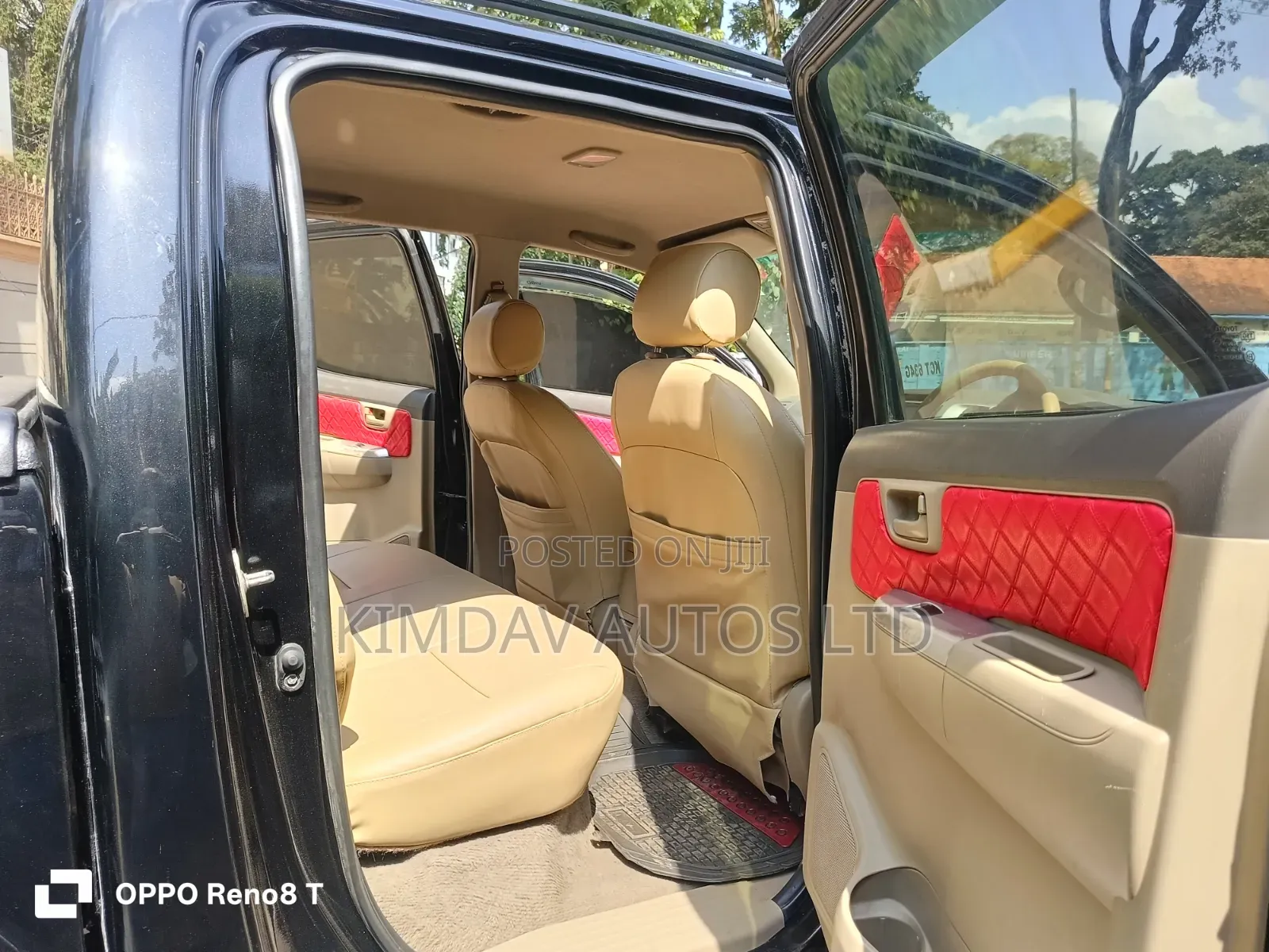 Toyota Hilux 2012 Black