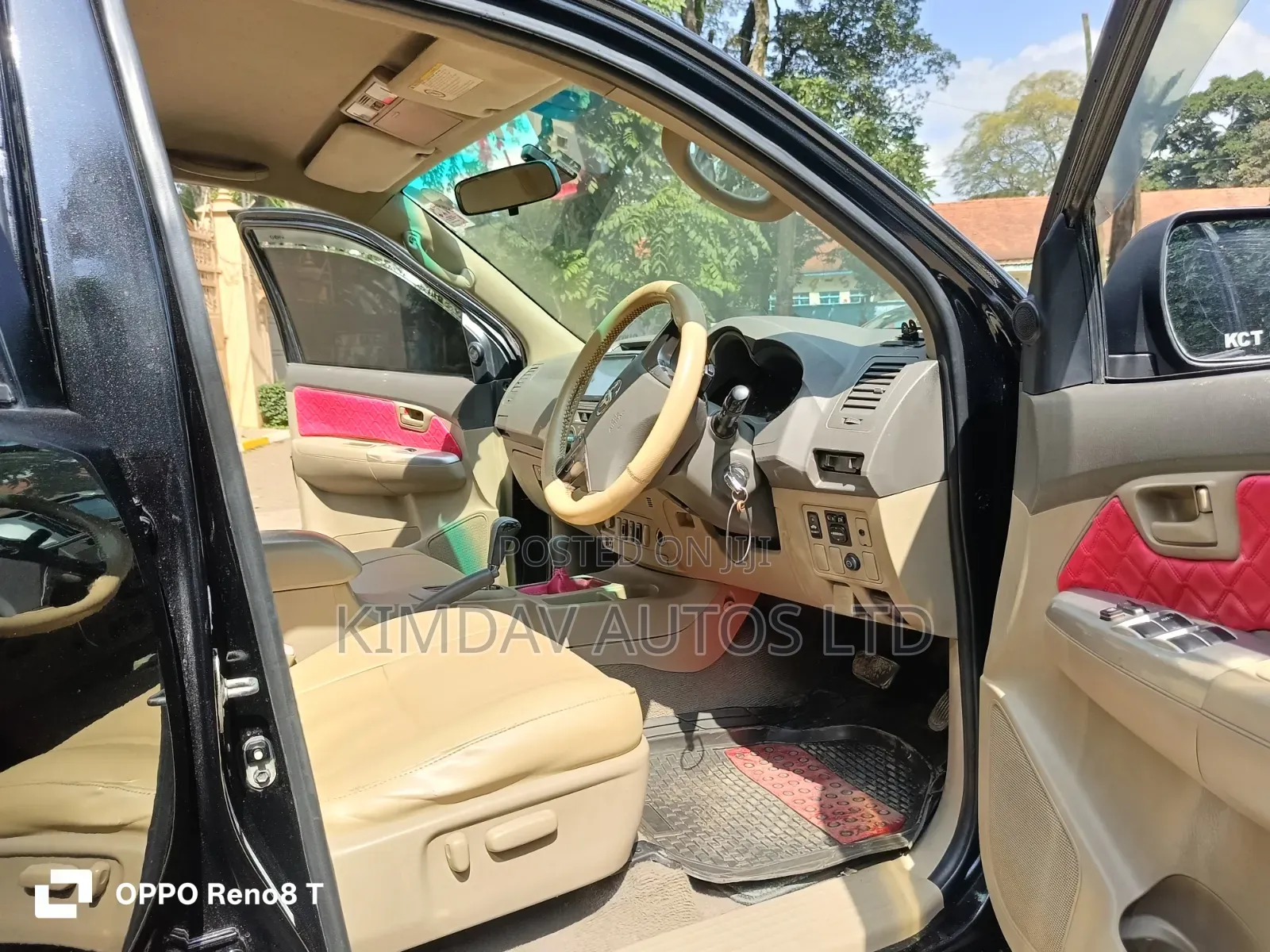 Toyota Hilux 2012 Black