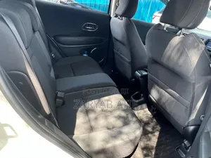 Honda Vezel 2018 White