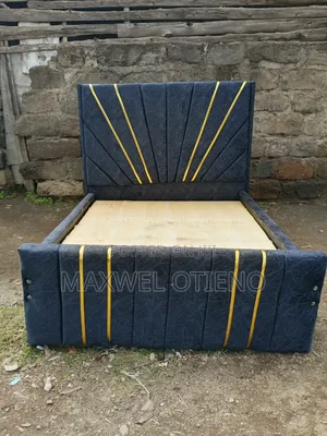 5 by 6 Chester Bed