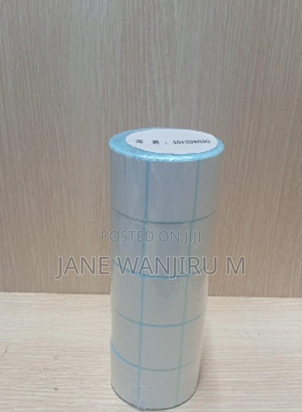 Strong Adhesive 40×30mm Thermal Labels – 800pcs Roll