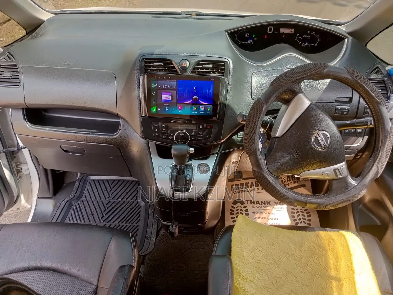 Nissan Serena 2013  White 