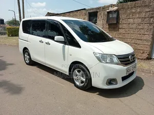 Nissan Serena 2013 Pearl