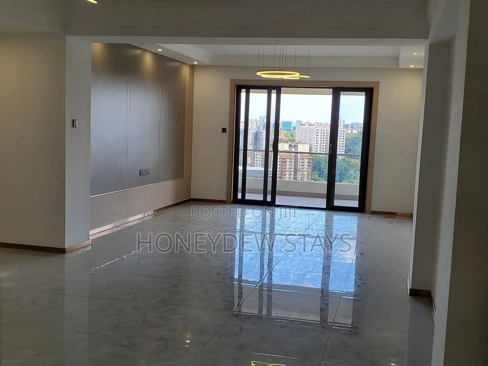 3bdrm Apartment in 108 Riverside for rent