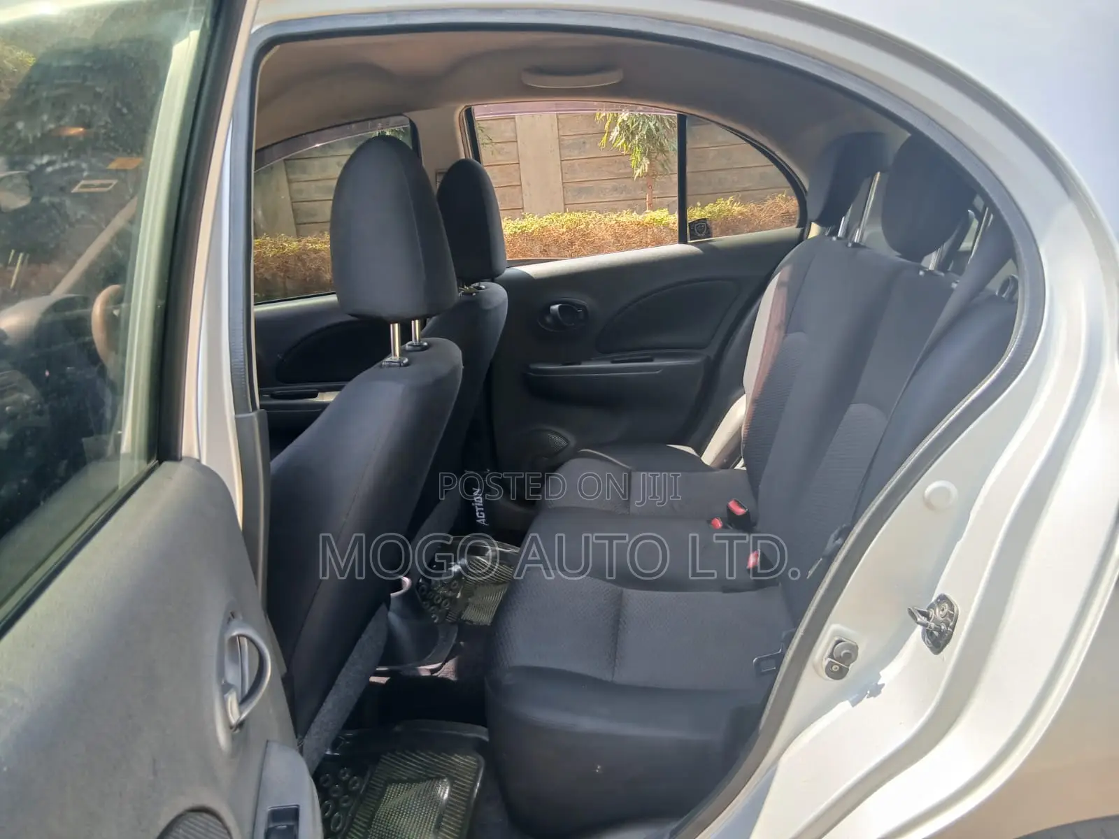 Nissan March 2012 Silver