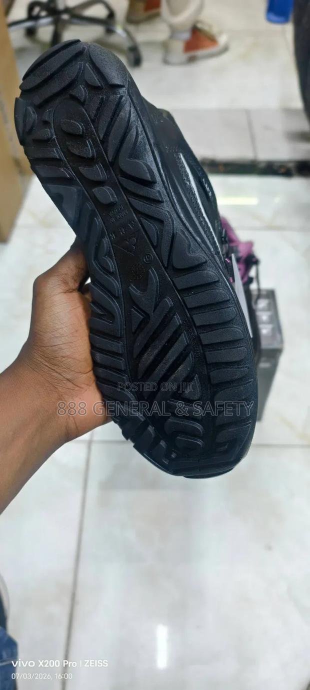 Safety Boots For Ladies ( Ace Sindi) - thumbnail 3