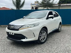 Toyota Harrier 2018 White