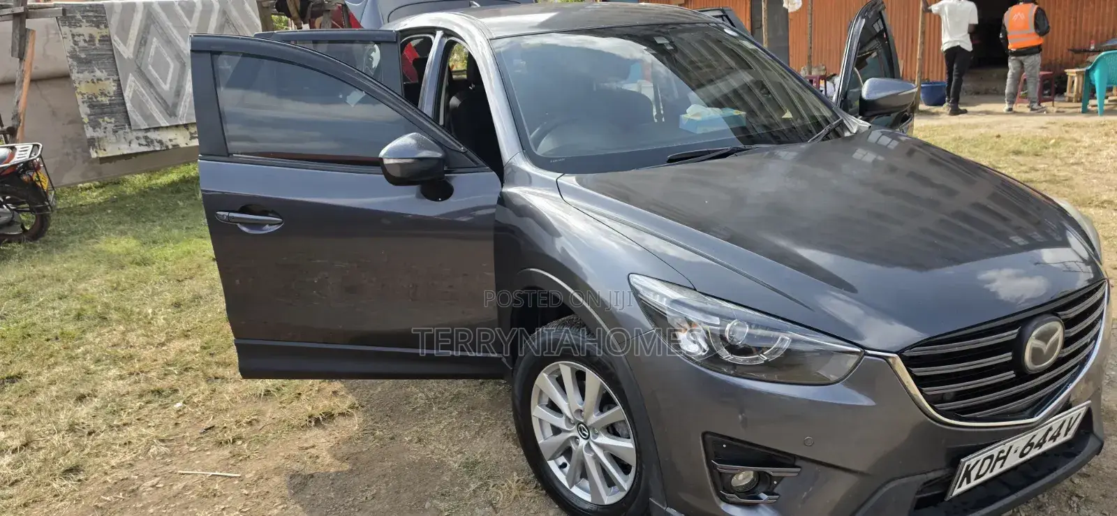 Mazda CX-5 2015 Gray