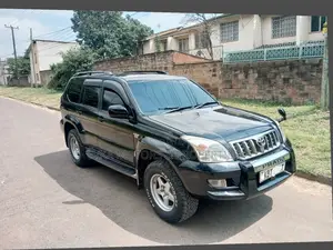 Toyota Land Cruiser Prado 2005 Black