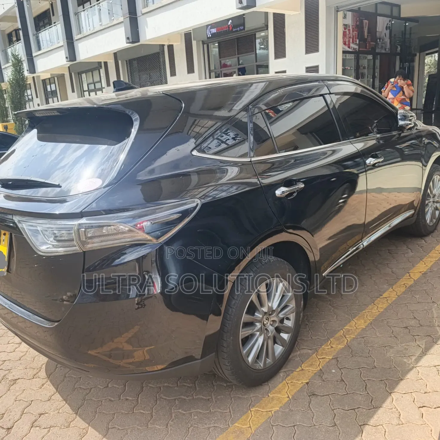 Toyota Harrier 2014 Black