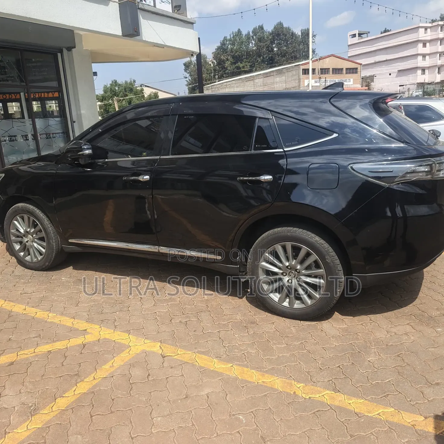 Toyota Harrier 2014 Black