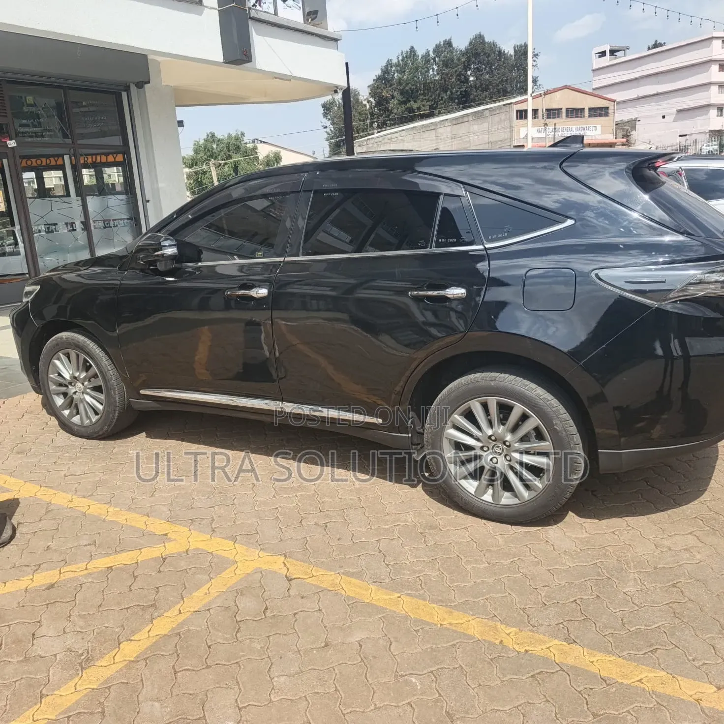 Toyota Harrier 2014 Black