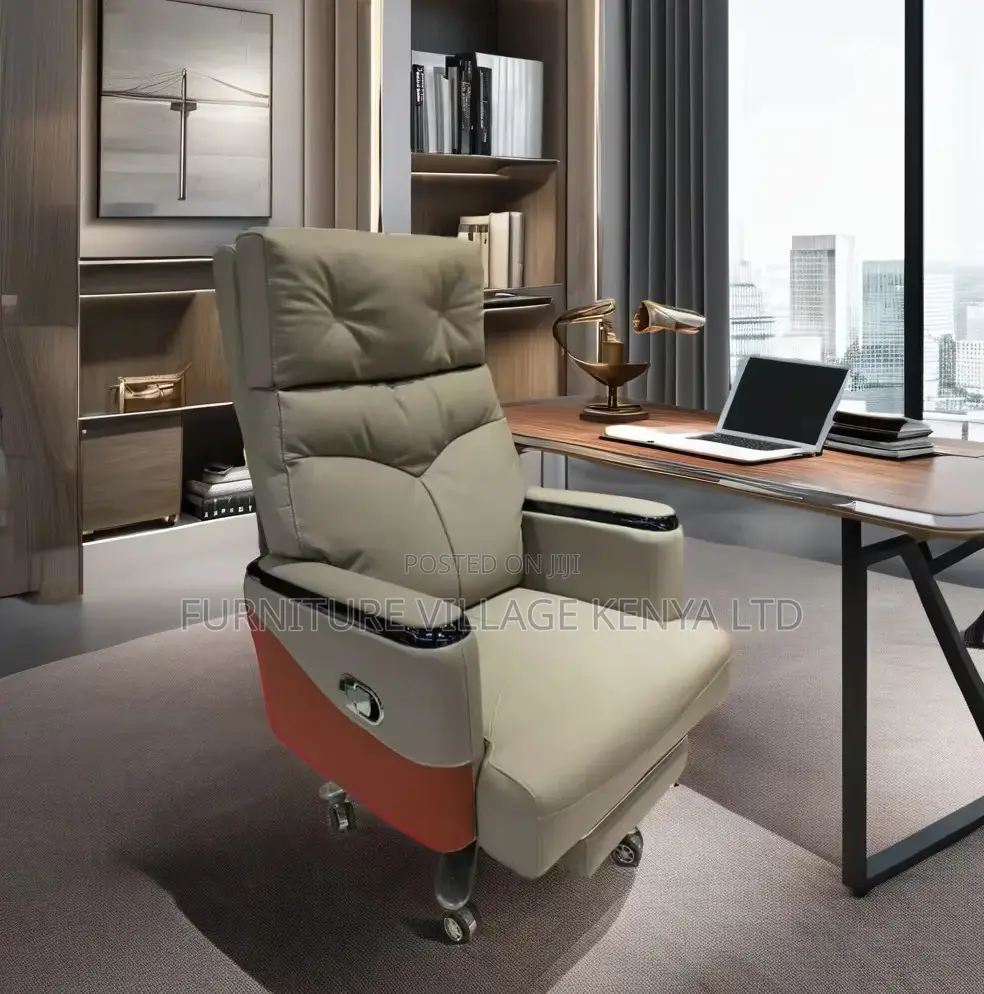 Highback Office Chair With Footrest