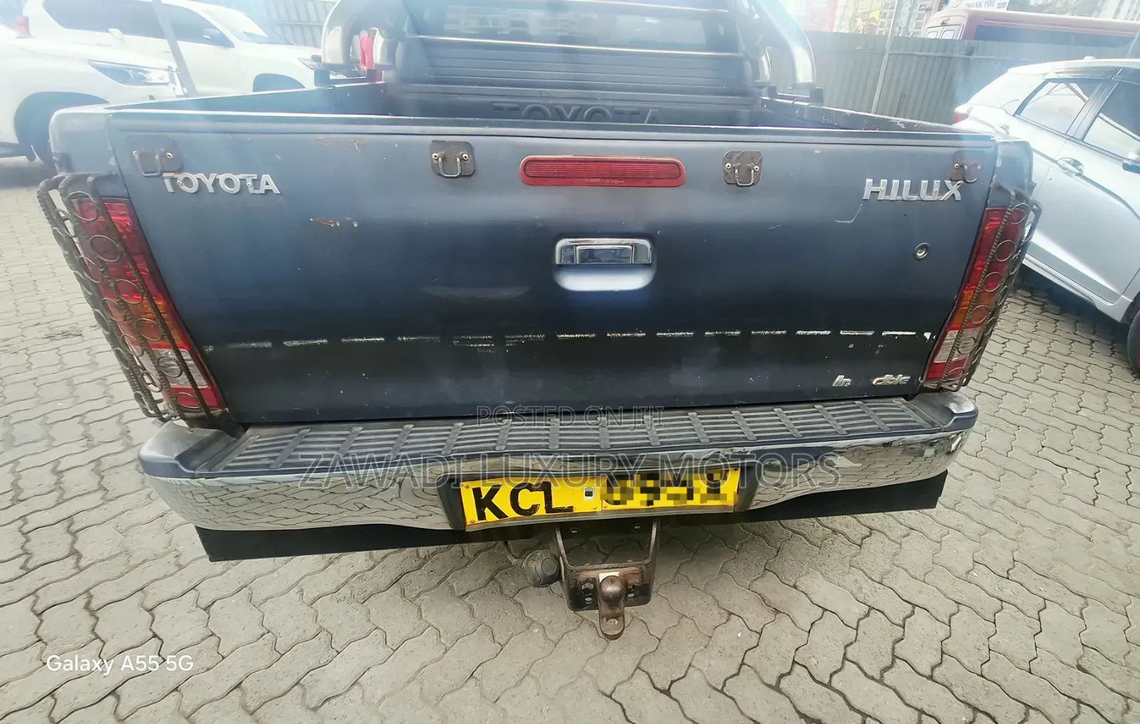 Toyota Hilux 2010 Gray
