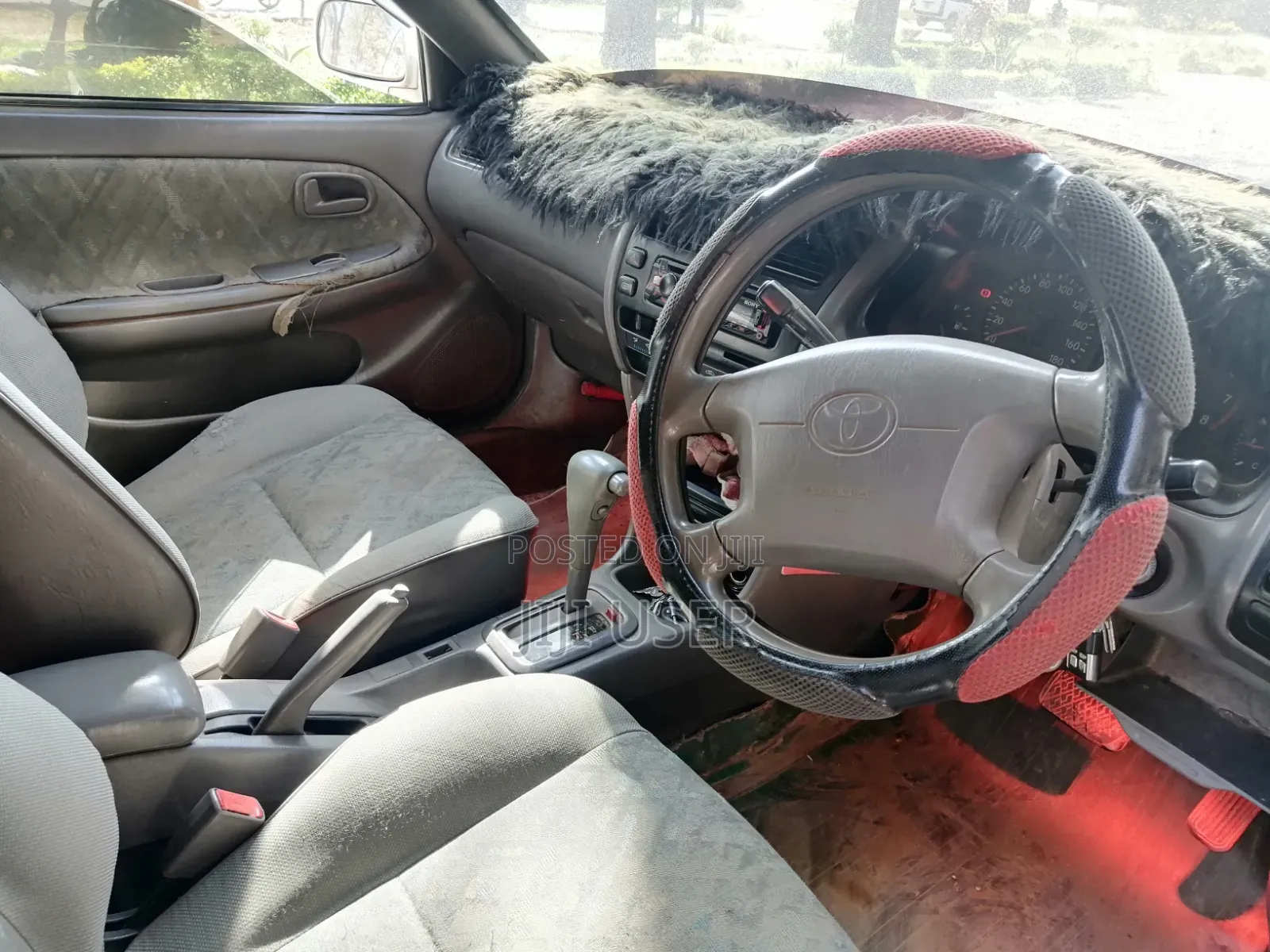 Toyota Corolla 2000 White