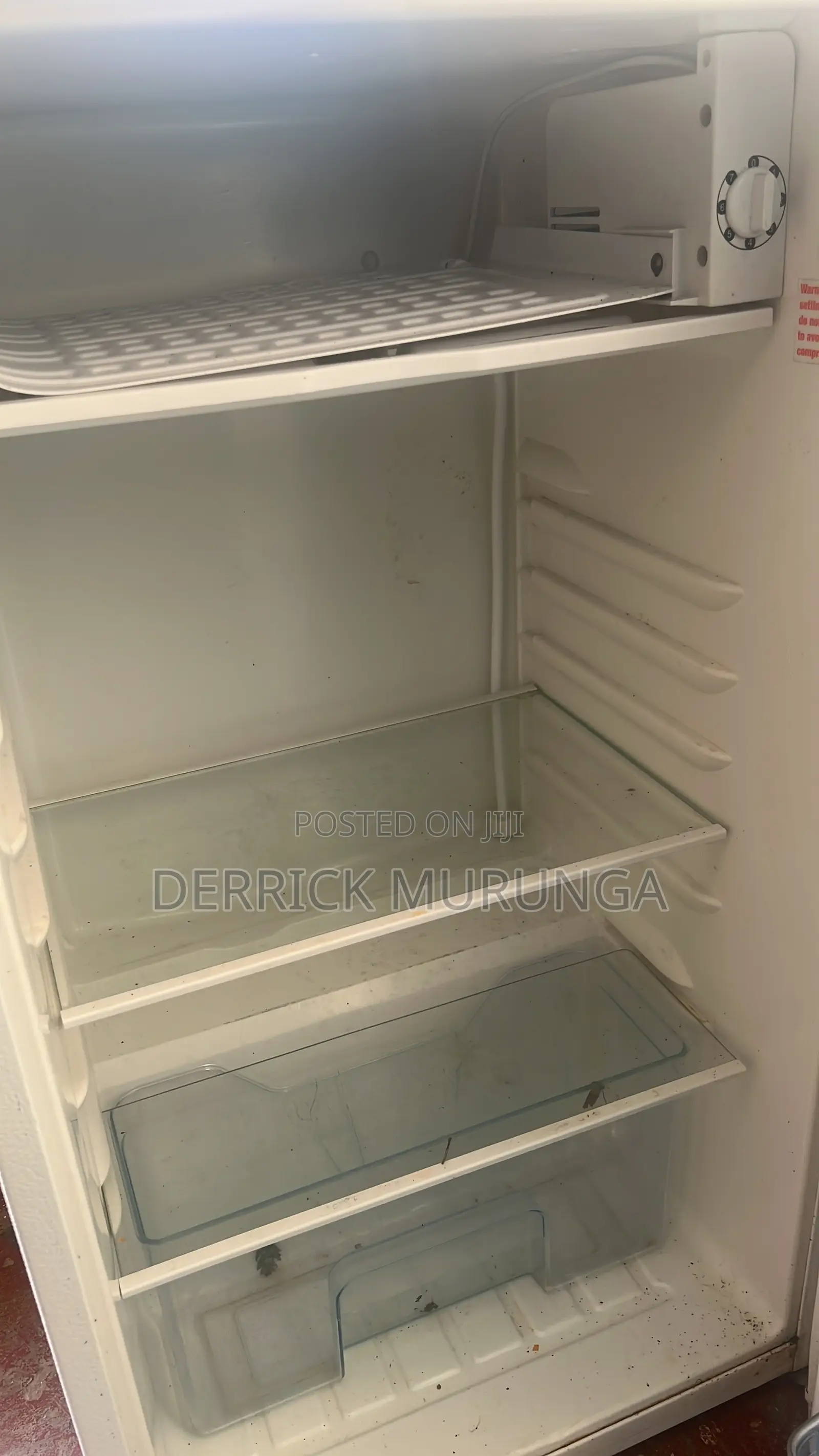 Fridge Von 90 Litres