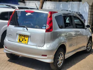 Nissan Note 2010 Silver