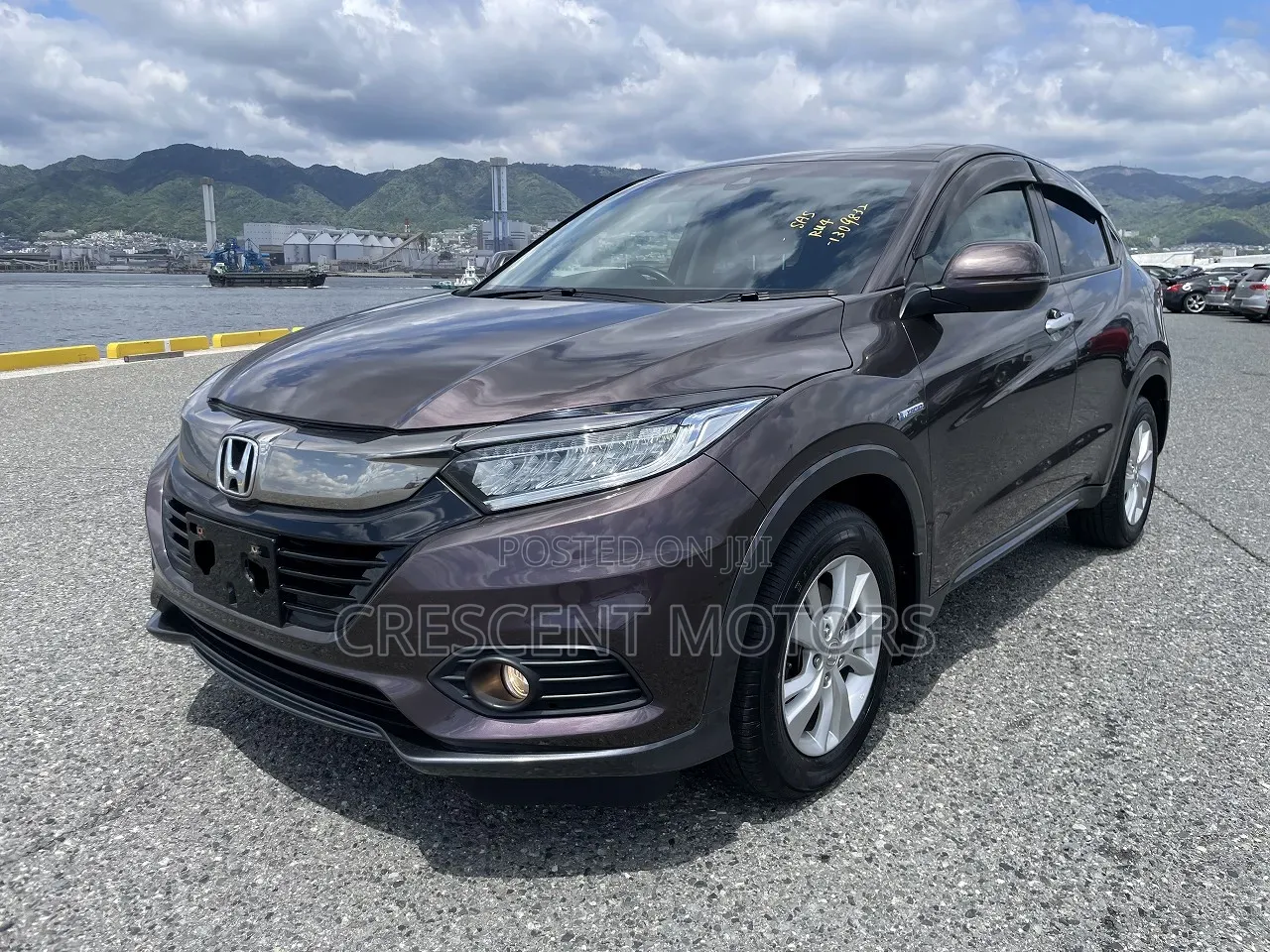Honda Vezel 2020 Maroon