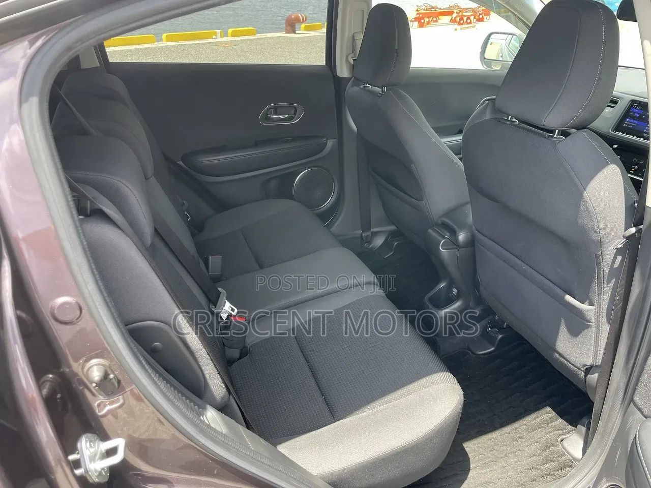 Honda Vezel 2020 Maroon