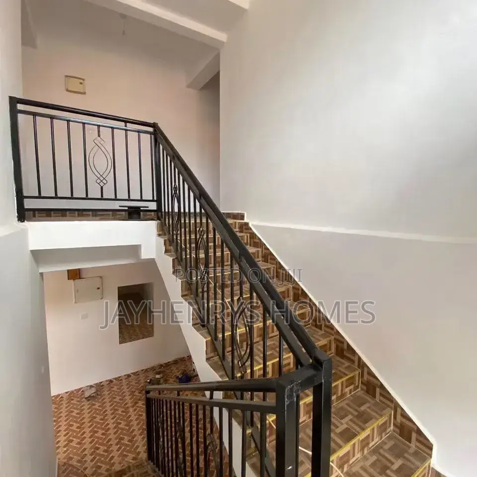 5bdrm House in Muthaiga North for rent