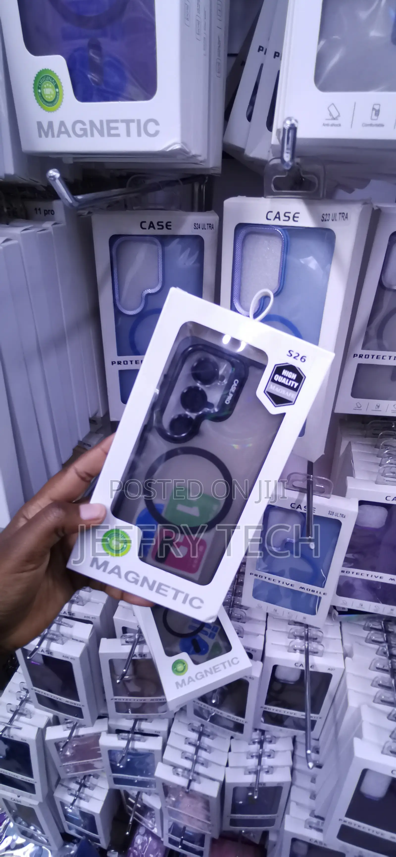 Samsung Galaxy S26 Dark Shock-Absorbent Accent Borders Case